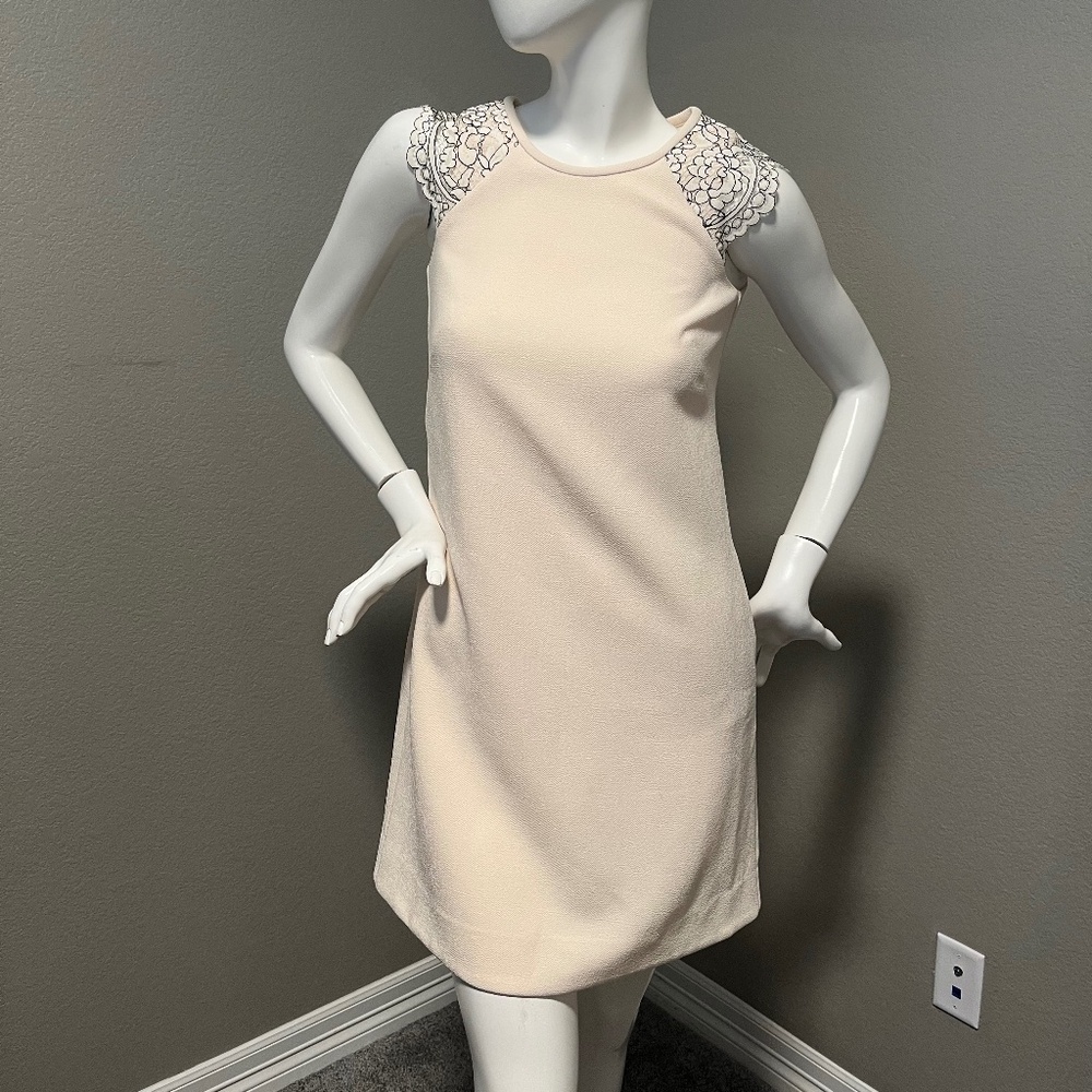 J- CREW Women”s Cream Sheath Mini Dress With Halter Neckline  Size 00